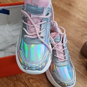 WOMEN SHOES  Holographic Sneakers - Pink and Silver